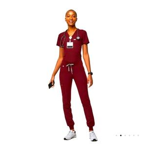 Burgundy scrub set. Cargo & jogger pants plus caterina one pocket top.